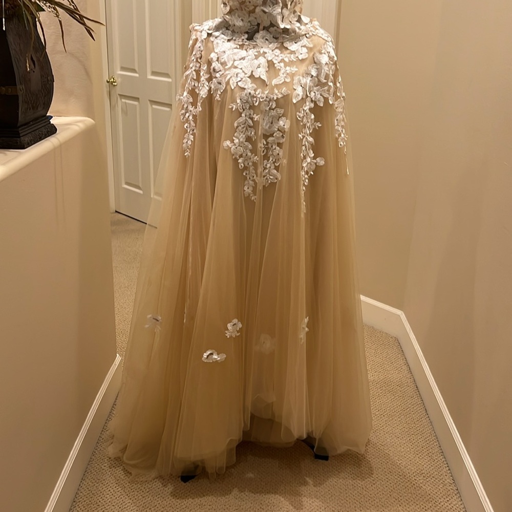 Strapless Gown with White Floral Details - Picture 3 of 15